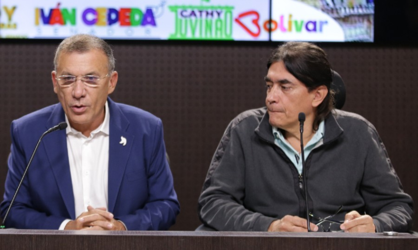 Encuesta revela ventaja de Bolívar en la izquierda y Barreras en el centro