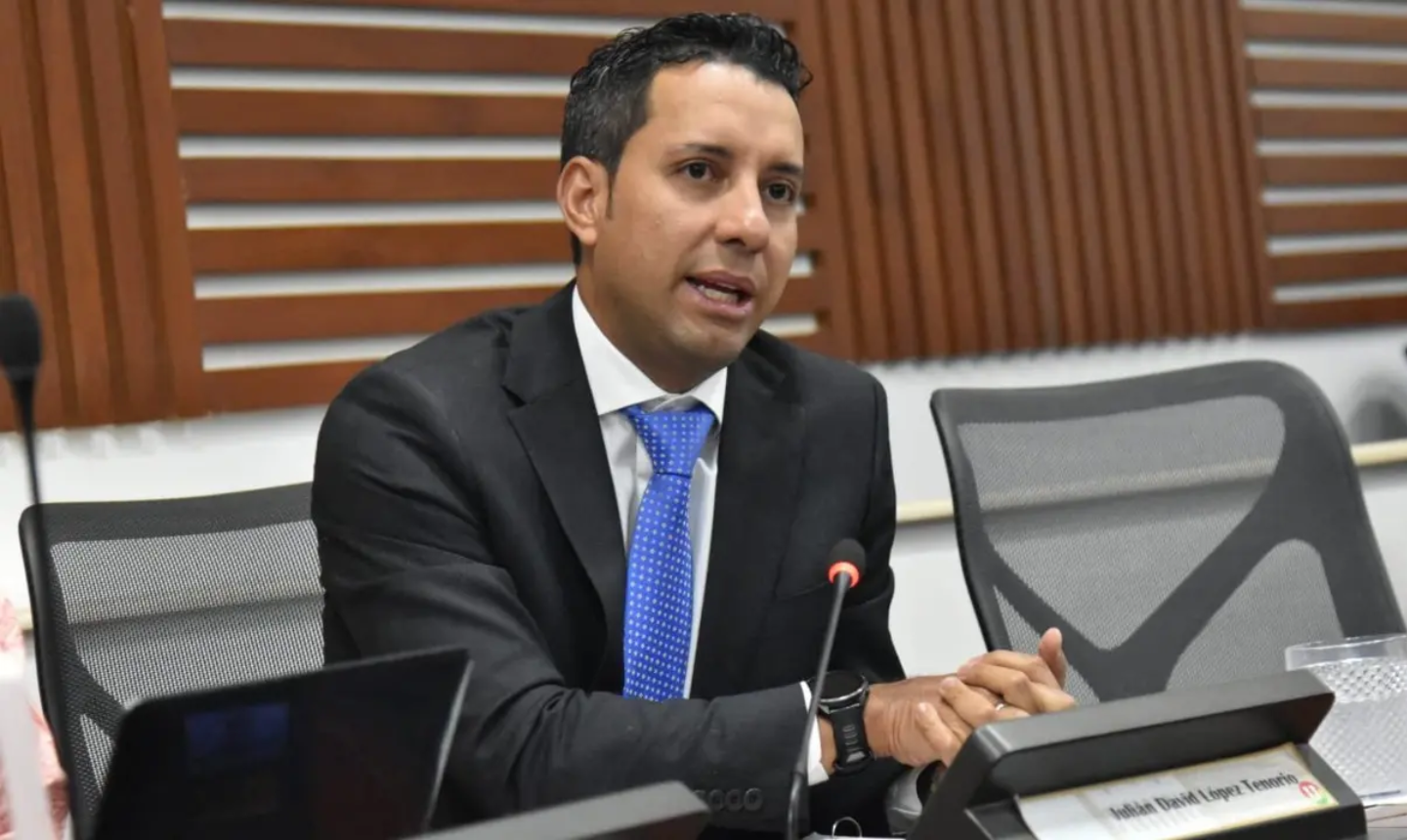 “Yo soy afín al Gobierno”: Julián López, nuevo presidente de la Cámara, respalda reformas de Petro y promete garantías a la oposición