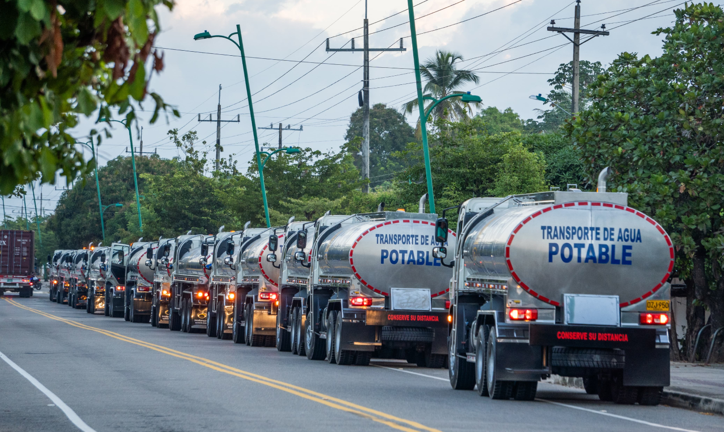 Carrotanques de la UNGRD entran en operación: serán entregados en 18 departamentos