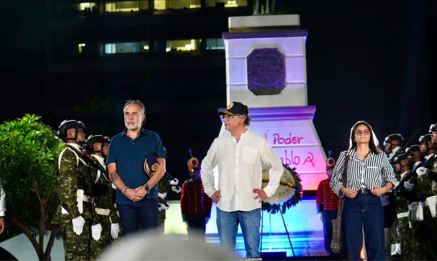 Petro lideró cabildo popular en Barranquilla: “Despertaron al gigante dormido”