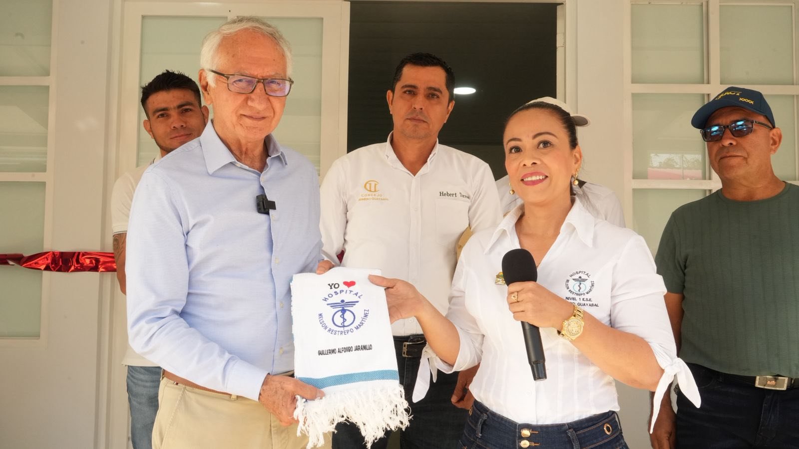 Ministro de Salud entrega nuevo puesto de salud en Armero en homenaje a las víctimas, 40 años después de la tragedia