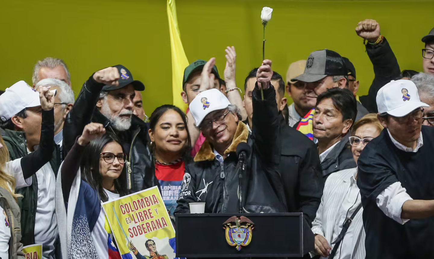 Tras protestas y llamada con Trump, Petro advierte que “la política de la mentira” tensó la relación bilateral