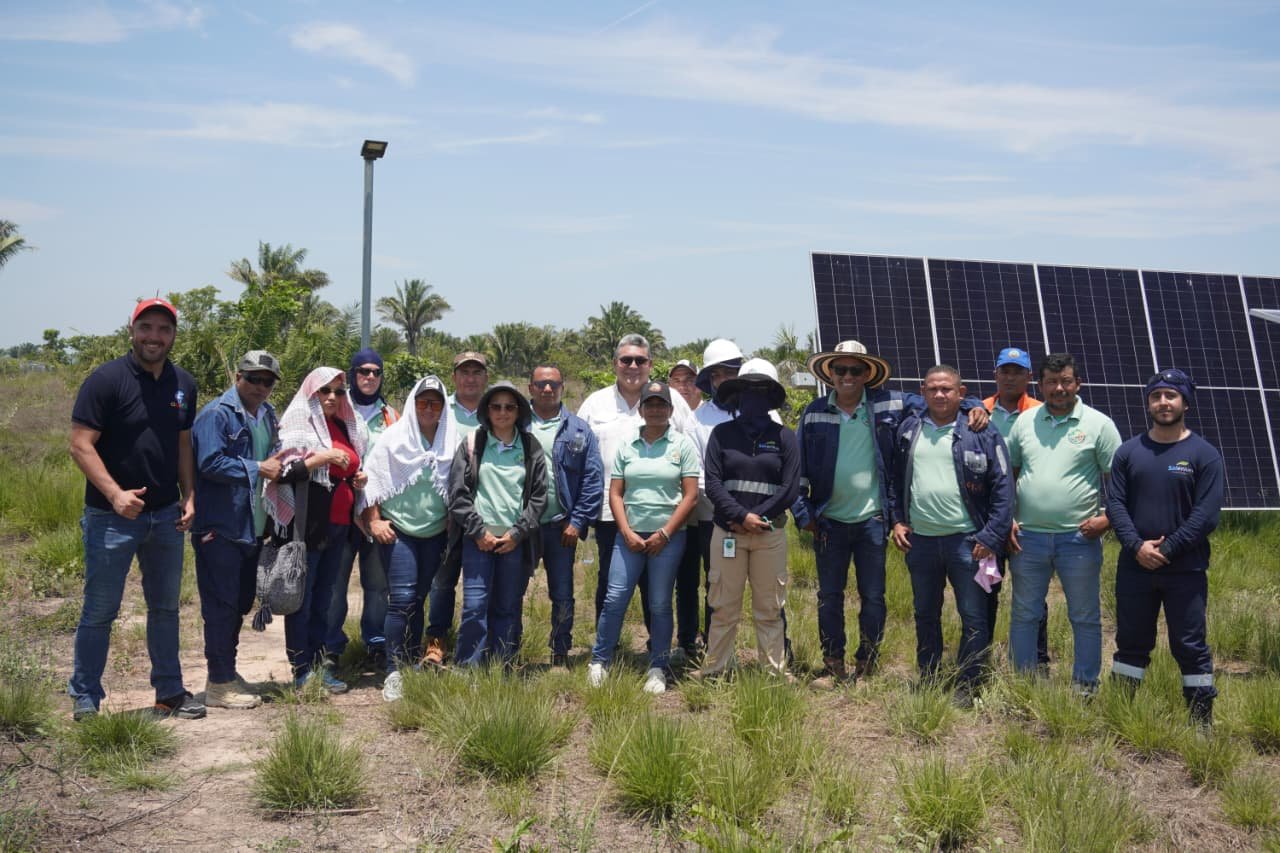 PENSEMOS JUNTOS EL FUTURO DE UN PAÍS JUSTO E INCLUYENTE: ASOCIACIONES Y COOPERATIVAS POR LA TRANSICIÓN ENERGÉTICA