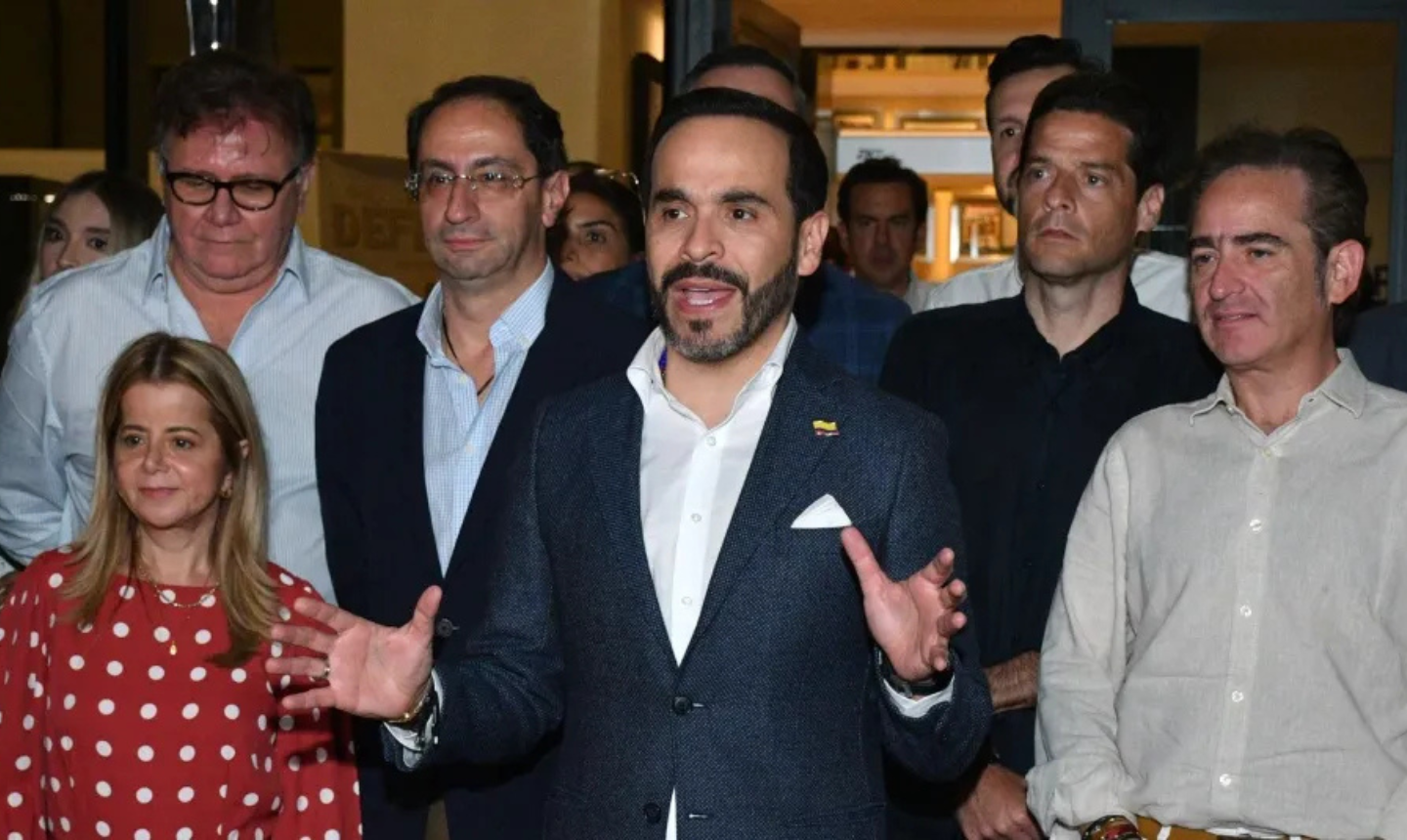 Anuncio de Abelardo de la Espriella sobre la Oficina de Paz desata críticas de la oposición