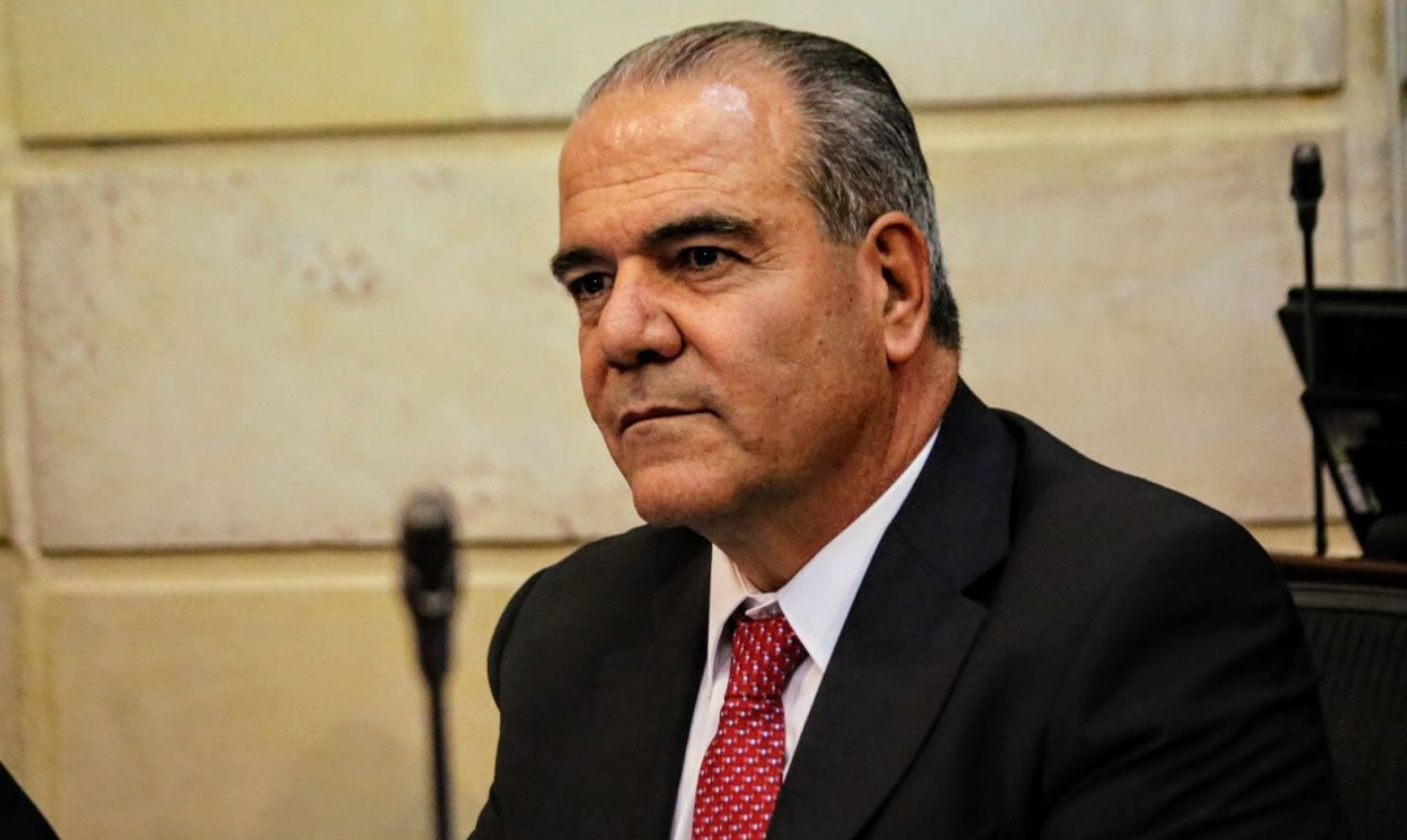 “Es un enemigo de la paz”: Diputado español pide no dar el beneplácito a Carlos Felipe Mejía como embajador de Colombia
